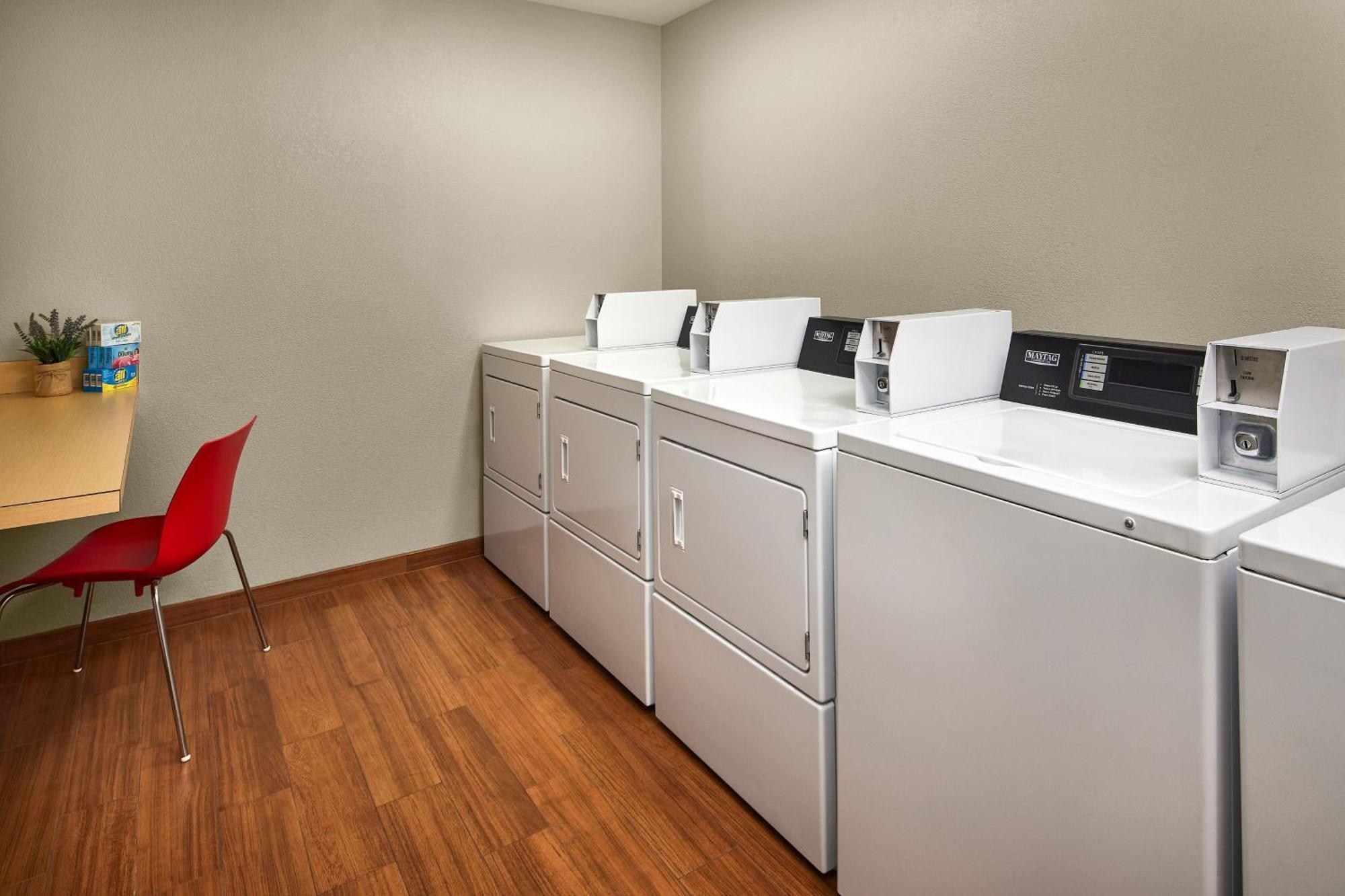 Towneplace Suites By Marriott Garden City Kültér fotó