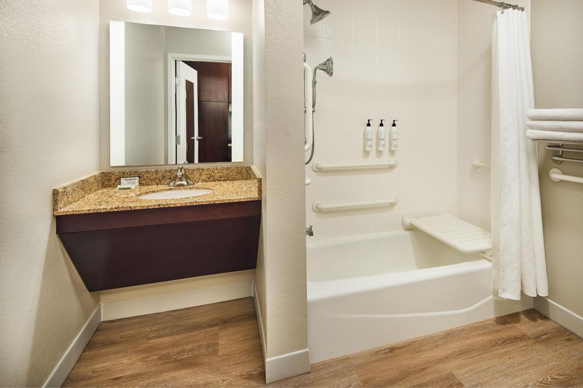 Towneplace Suites By Marriott Garden City Kültér fotó