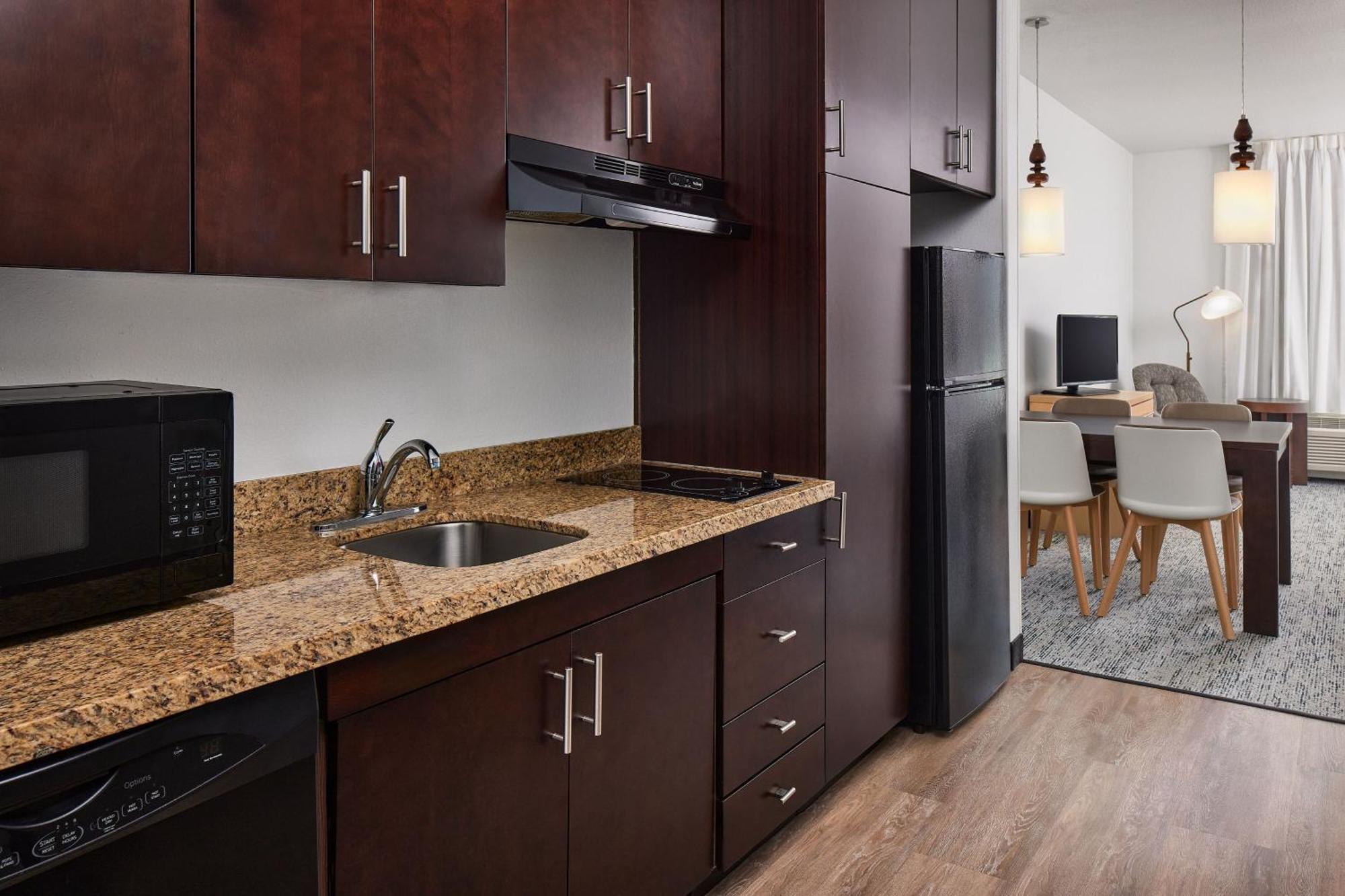 Towneplace Suites By Marriott Garden City Kültér fotó