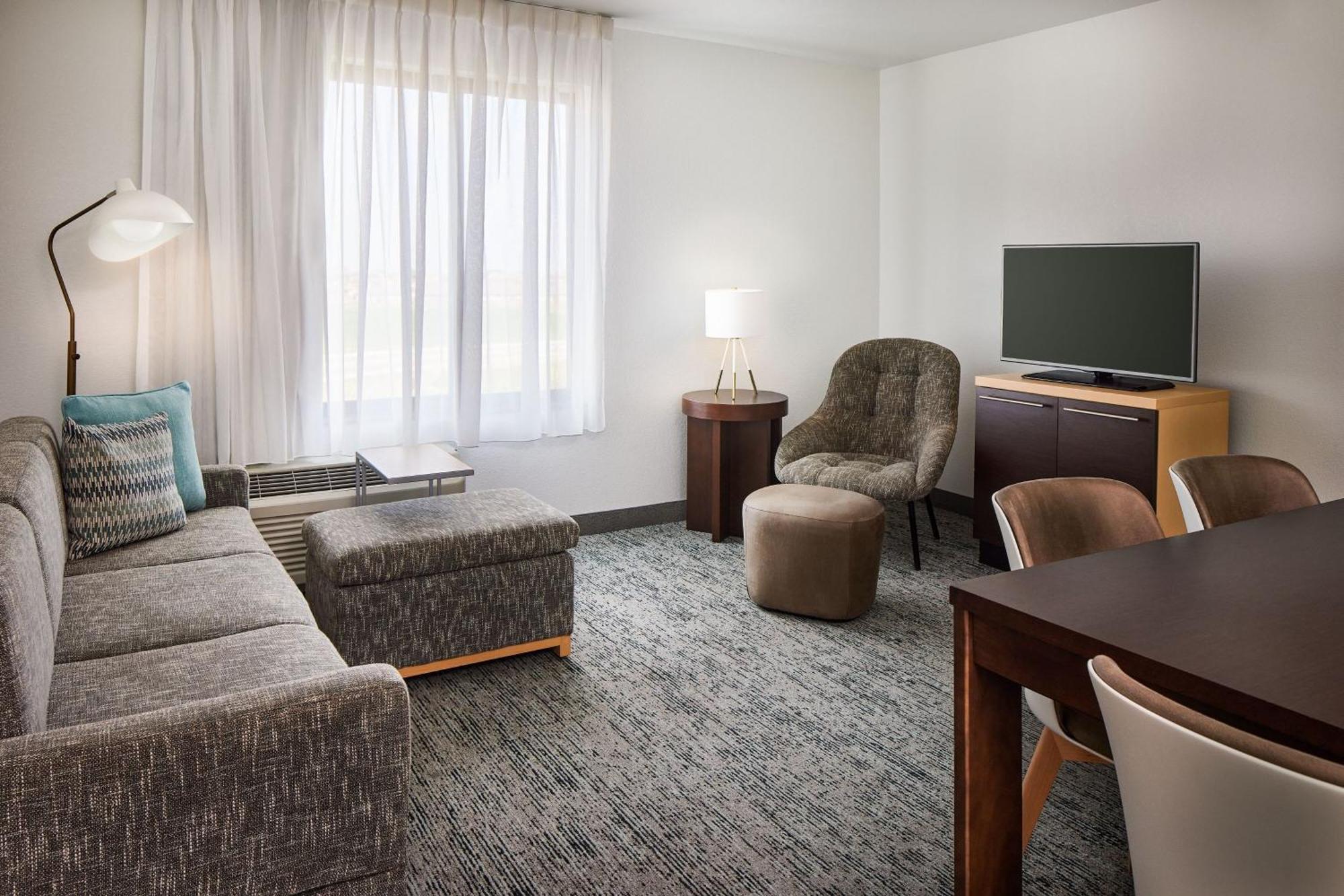 Towneplace Suites By Marriott Garden City Kültér fotó