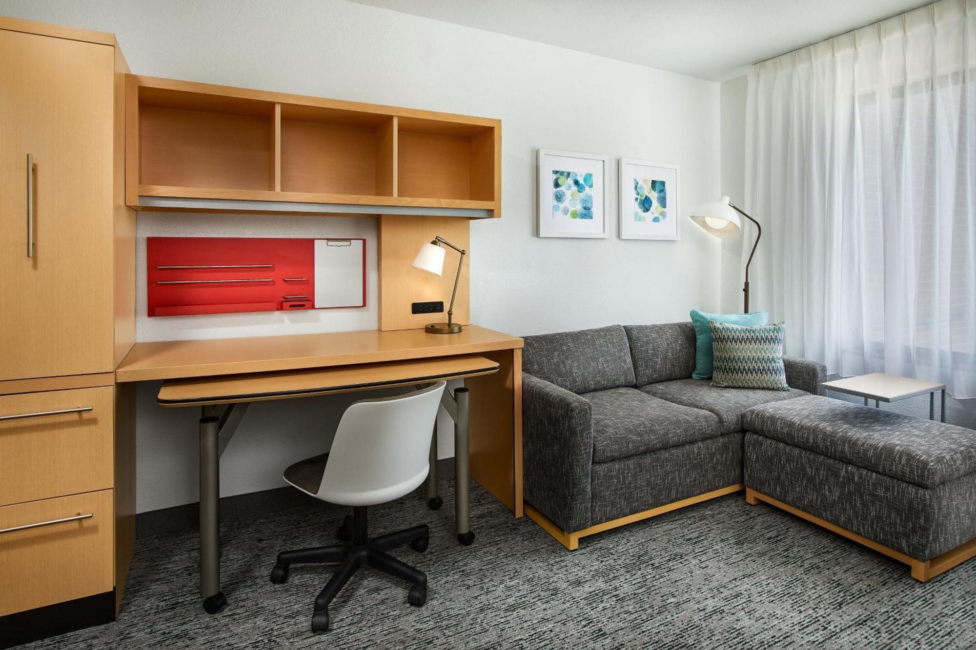 Towneplace Suites By Marriott Garden City Kültér fotó