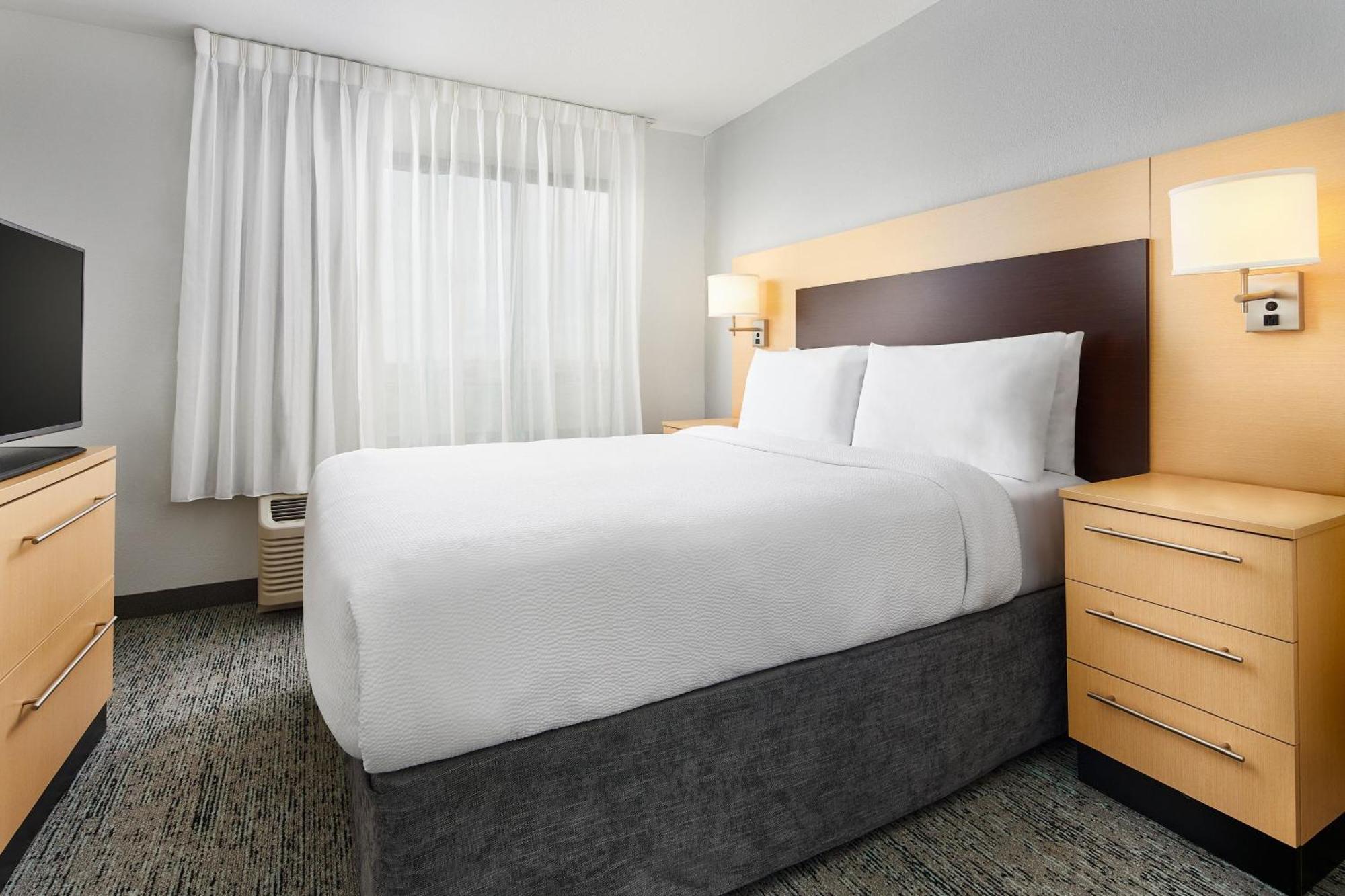 Towneplace Suites By Marriott Garden City Kültér fotó