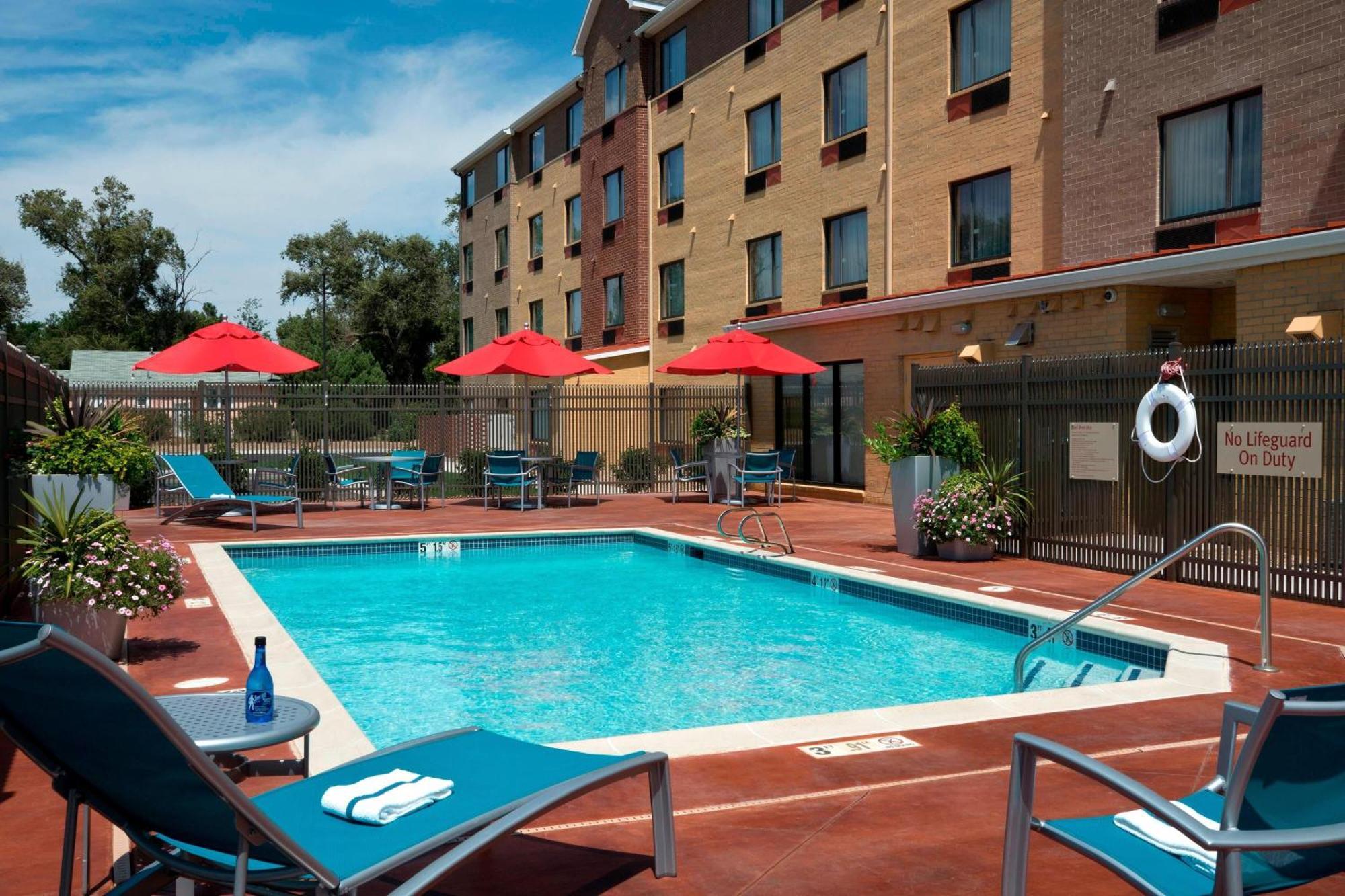 Towneplace Suites By Marriott Garden City Kültér fotó